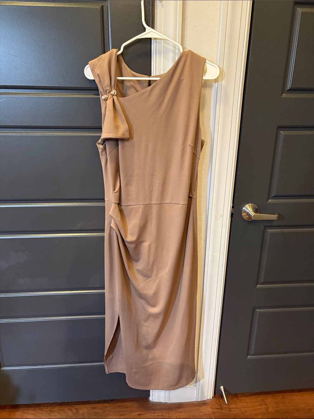 Sleeveless Taupe Midi Dress with Knot Detail